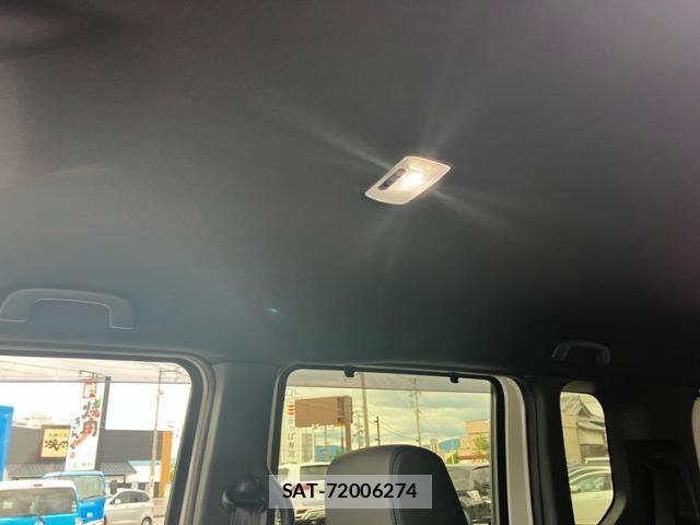 Honda N BOX CUSTOM 2023-10 8526097-9
