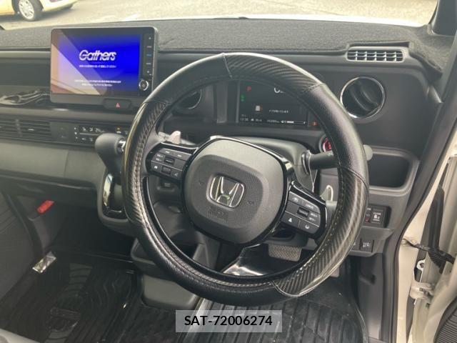 Honda N BOX CUSTOM 2023-10 8526097-12