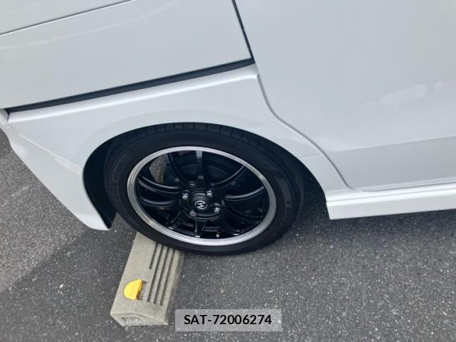Honda N BOX CUSTOM 2023-10 8526097-3