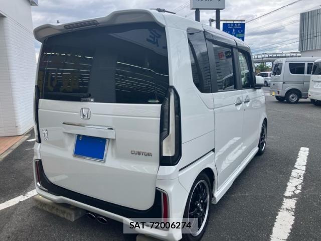 Honda N BOX CUSTOM 2023-10 8526097-5