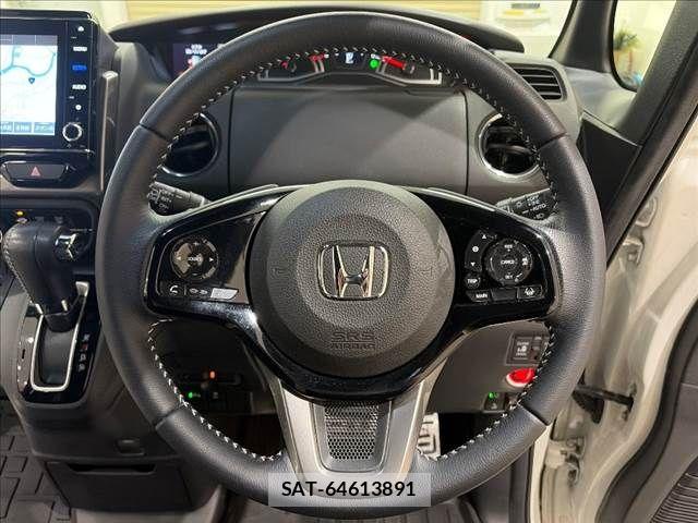 Honda N BOX CUSTOM 2022-01 8526166-11