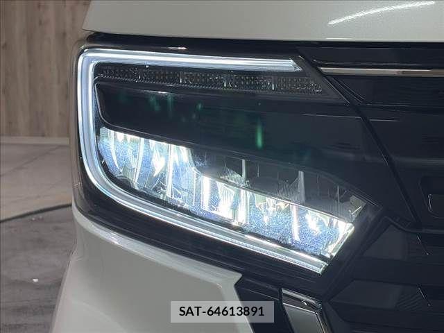 Honda N BOX CUSTOM 2022-01 8526166-12