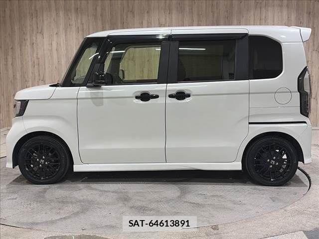 Honda N BOX CUSTOM 2022-01 8526166-21