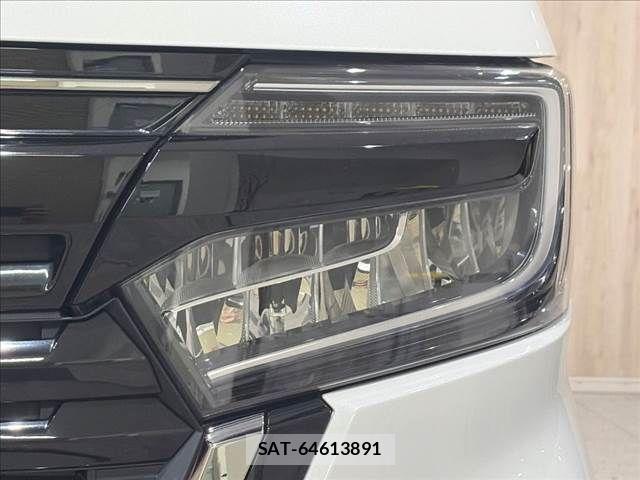 Honda N BOX CUSTOM 2022-01 8526166-23