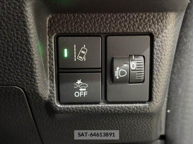 Honda N BOX CUSTOM 2022-01 8526166-7