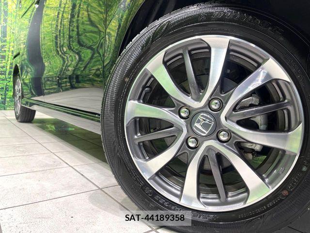 Honda N BOX CUSTOM 2025-05 8526099-12