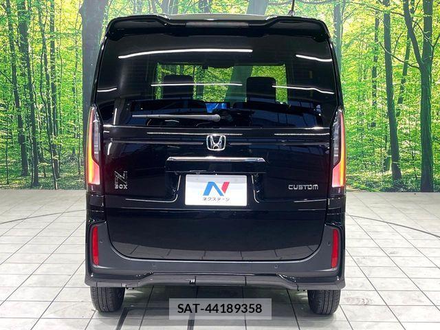 Honda N BOX CUSTOM 2025-05 8526099-14