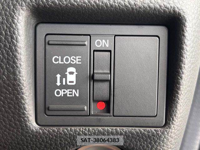 Honda N BOX CUSTOM 2018-10 8526172-4