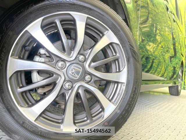 Honda N BOX CUSTOM 2024-04 8526127-12