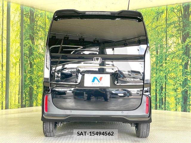 Honda N BOX CUSTOM 2024-04 8526127-14