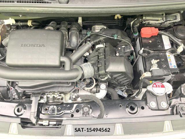 Honda N BOX CUSTOM 2024-04 8526127-17