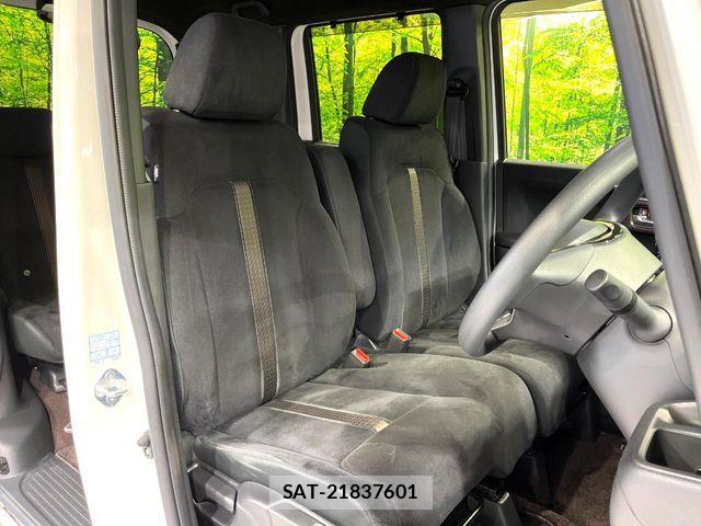 Honda N BOX CUSTOM 2018-05 8526150-7