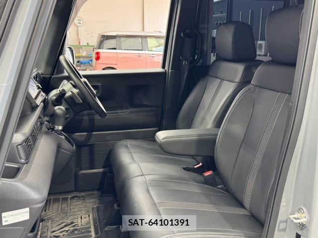 Honda N BOX CUSTOM 2023-11 8526092-21