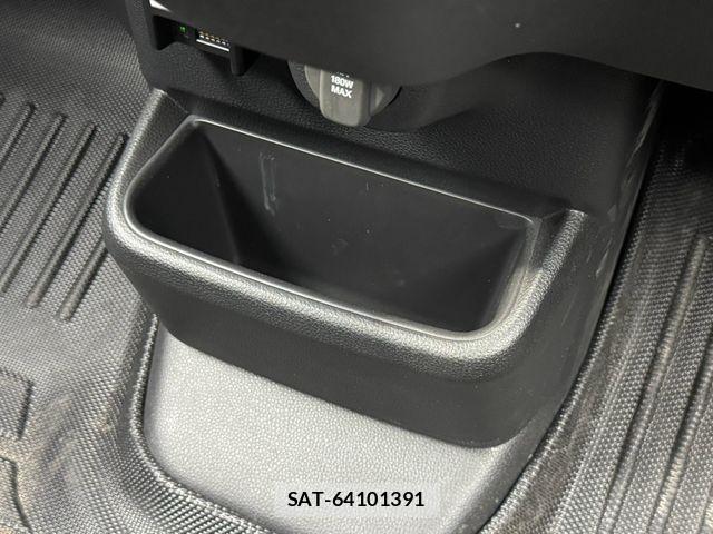 Honda N BOX CUSTOM 2023-11 8526092-26
