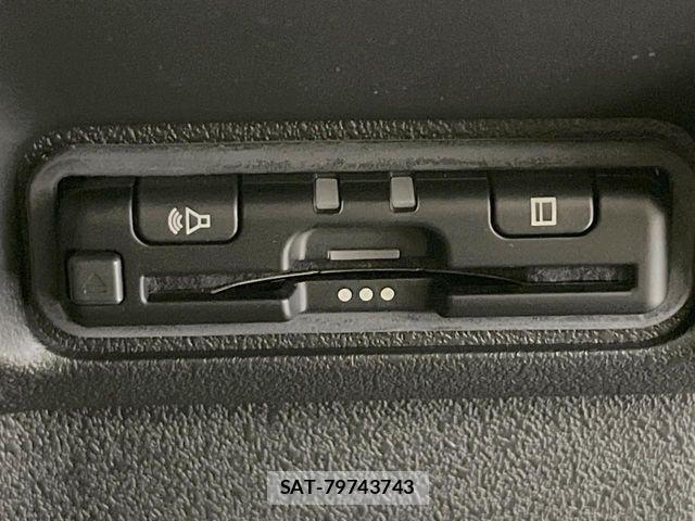 Honda N BOX CUSTOM 2023-11 8526101-5