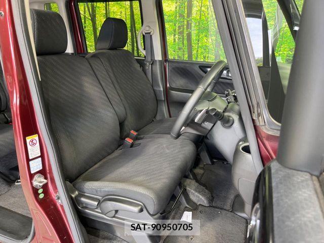 Honda N BOX CUSTOM 2014-01 8526203-7