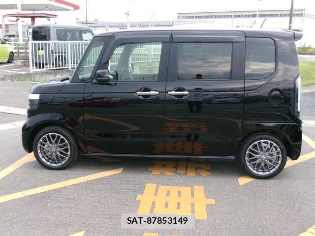 Honda N BOX CUSTOM 2024-09 8526108-7