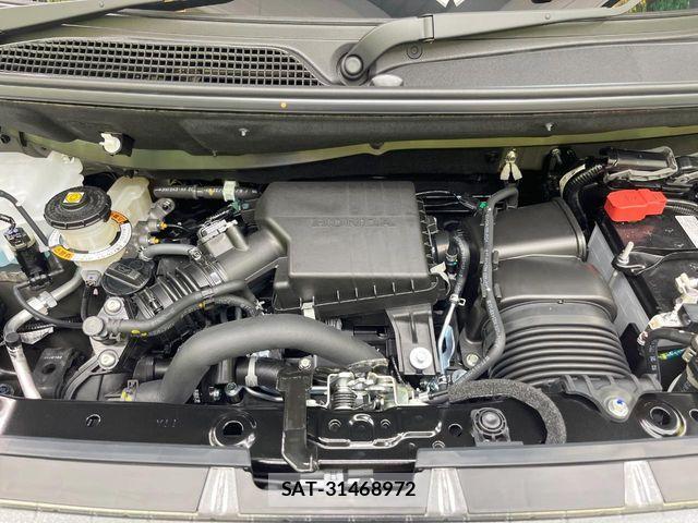 Honda N BOX CUSTOM 2026-07 8526102-17
