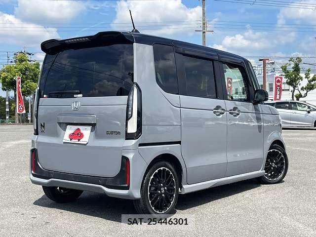 Honda N BOX CUSTOM 2023-12 8526098-2
