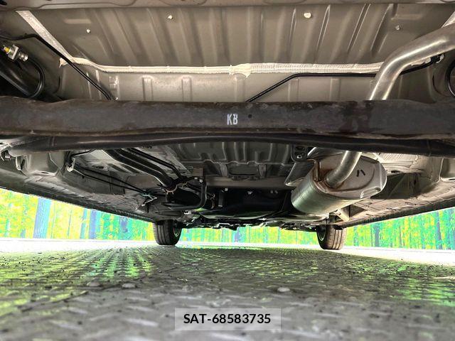 Honda N BOX CUSTOM 2023-10 8526091-18