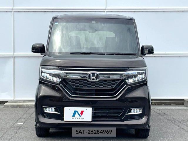 Honda N BOX CUSTOM 2018-02 8526184-13