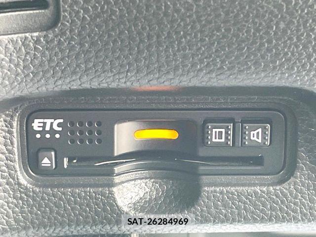 Honda N BOX CUSTOM 2018-02 8526184-6