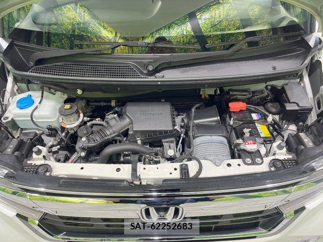 Honda N BOX CUSTOM 2022-02 8526144-17