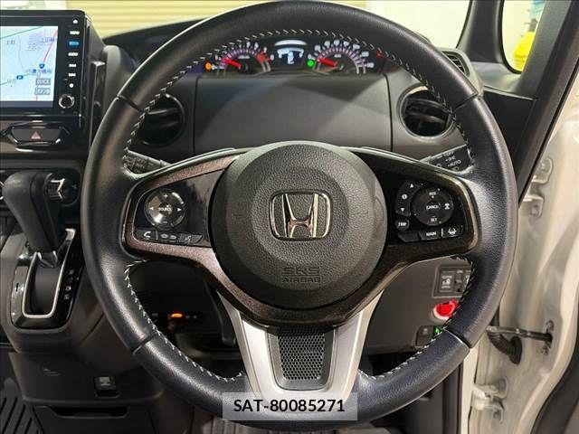 Honda N BOX CUSTOM 2019-08 8526179-12