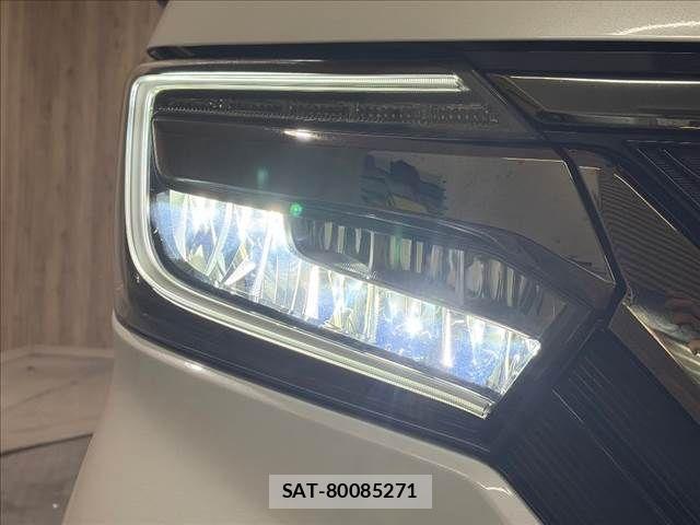 Honda N BOX CUSTOM 2019-08 8526179-13