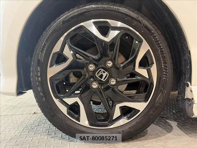 Honda N BOX CUSTOM 2019-08 8526179-15