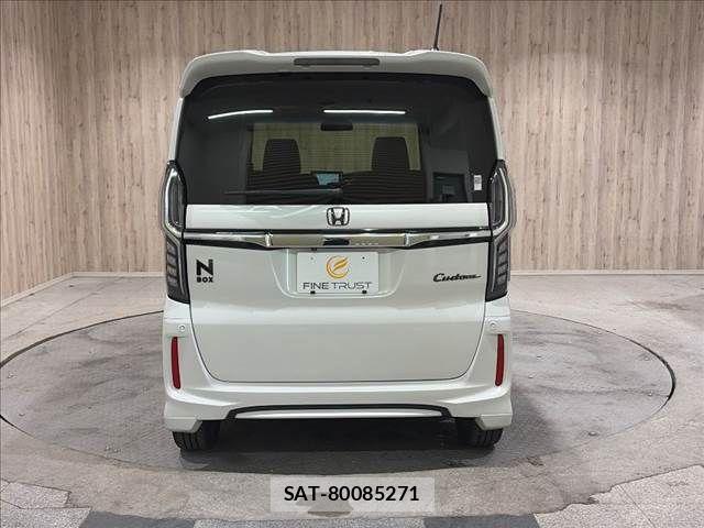 Honda N BOX CUSTOM 2019-08 8526179-20