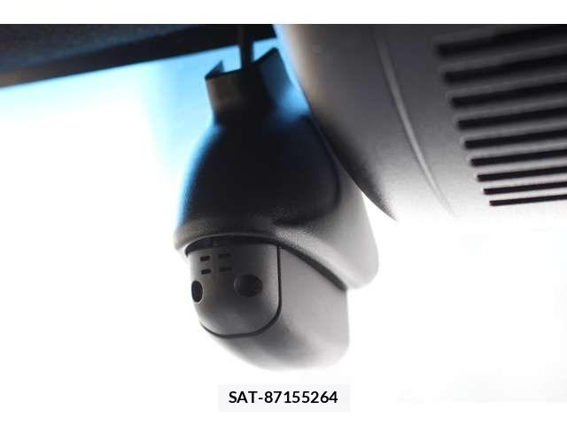 Honda N BOX CUSTOM 2021-07 8526162-3