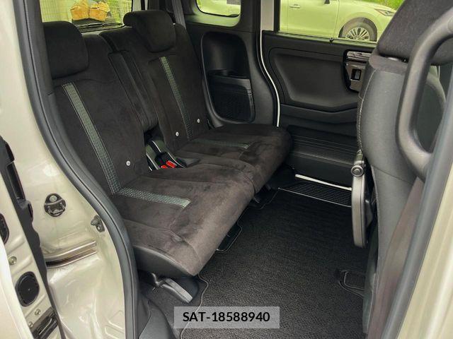 Honda N BOX CUSTOM 2021-11 8526156-10