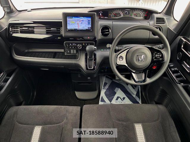 Honda N BOX CUSTOM 2021-11 8526156-1