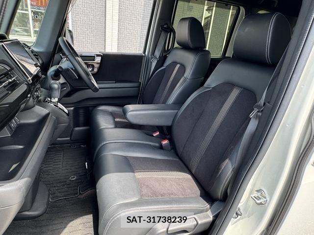 Honda N BOX CUSTOM 2020-06 8526152-10