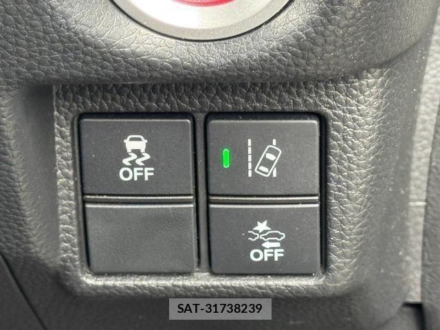 Honda N BOX CUSTOM 2020-06 8526152-27