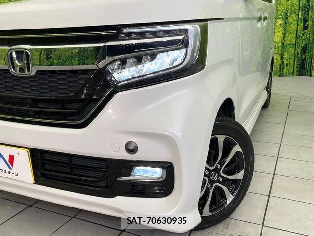 Honda N BOX CUSTOM 2018-05 8528553-12