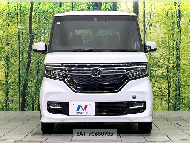 Honda N BOX CUSTOM 2018-05 8528553-14