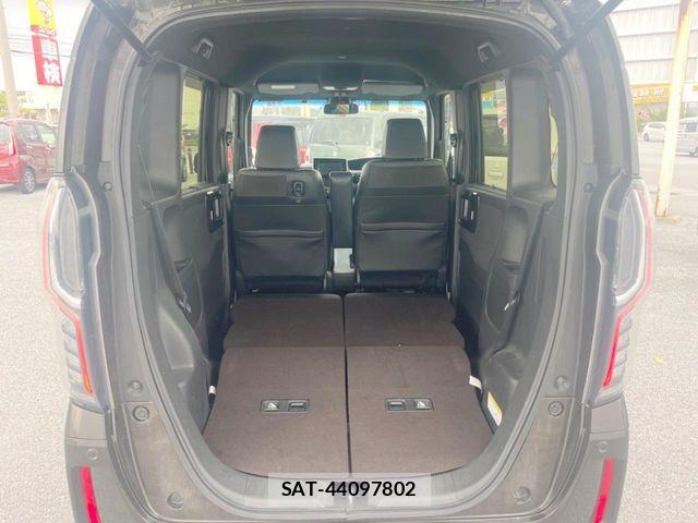 Honda N BOX CUSTOM 2018-01 8526183-10