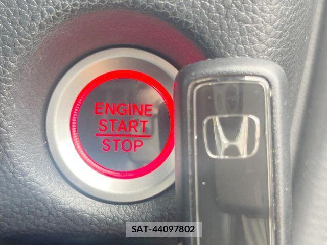 Honda N BOX CUSTOM 2018-01 8526183-7