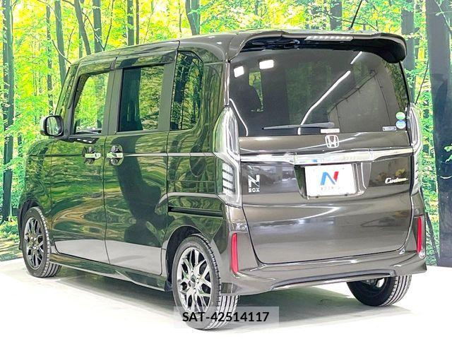 Honda N BOX CUSTOM 2020-08 8526199-16