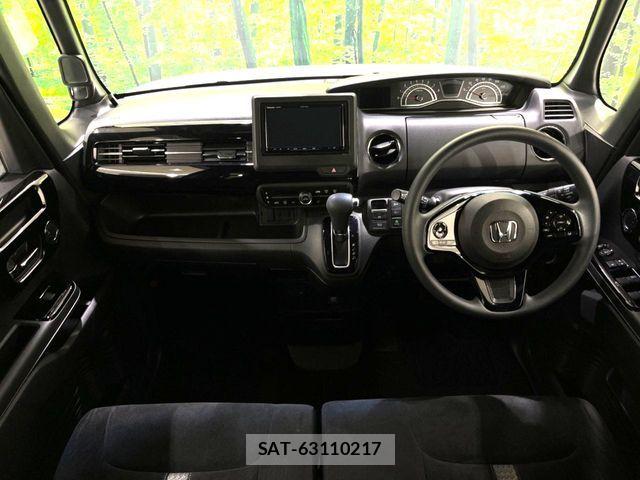 Honda N BOX CUSTOM 2022-02 8526143-1