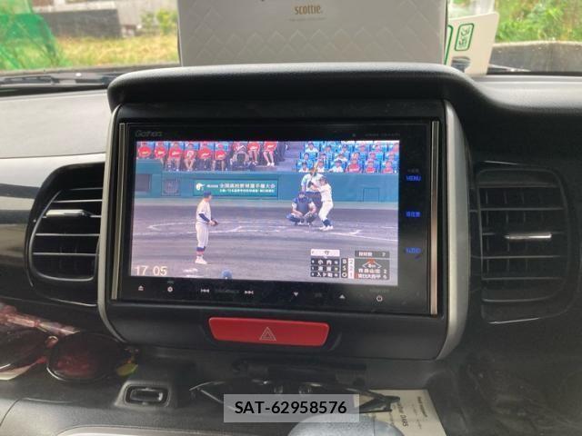Honda N BOX CUSTOM 2015-02 8526217-18
