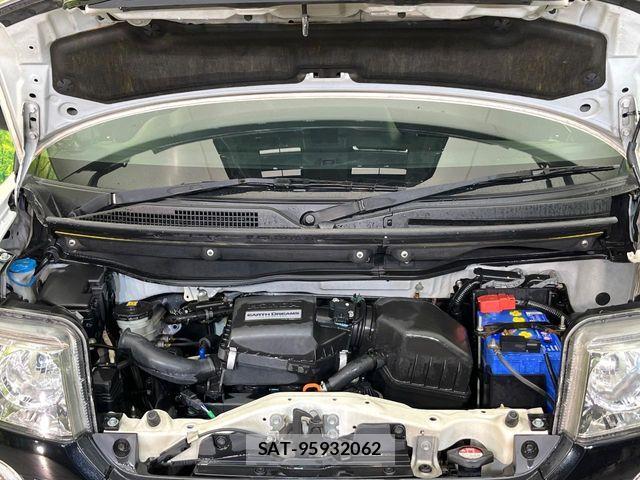Honda N BOX CUSTOM 2017-02 8526201-17