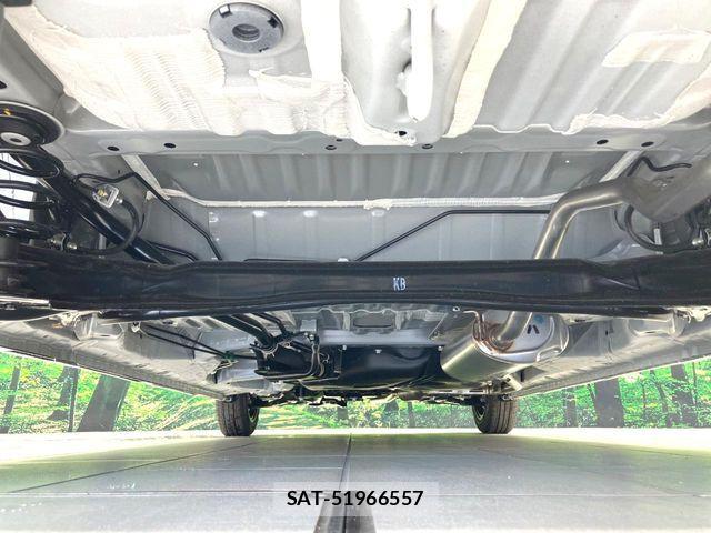 Honda N BOX CUSTOM 2026-07 8526117-18