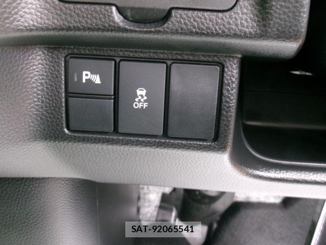 Honda N BOX CUSTOM 2023-12 8526153-12