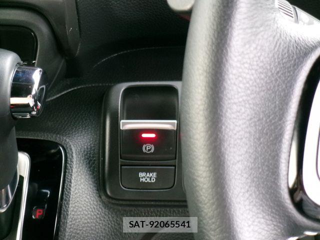 Honda N BOX CUSTOM 2023-12 8526153-13