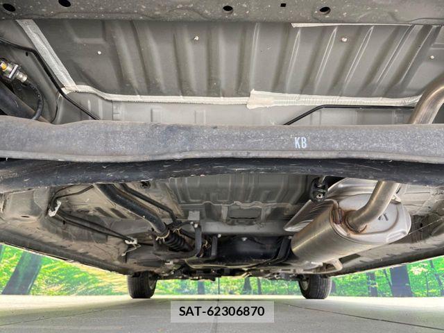 Honda N BOX CUSTOM 2022-09 8526126-18
