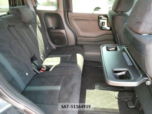 Honda N BOX CUSTOM 2021-08 8526197-11