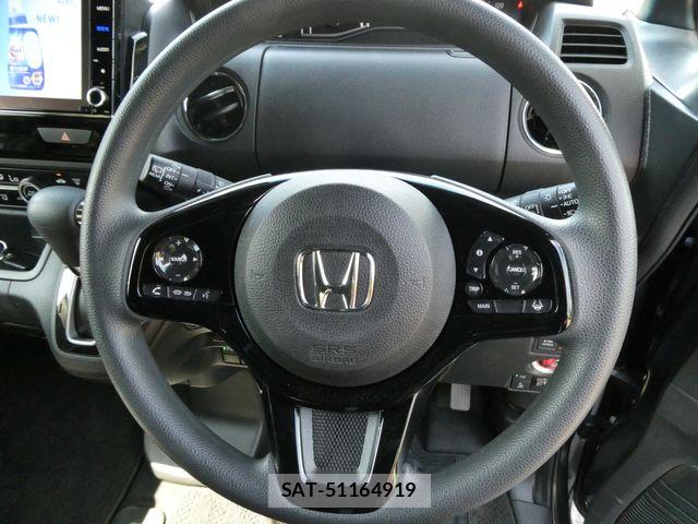 Honda N BOX CUSTOM 2021-08 8526197-15